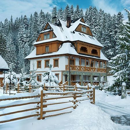 Отель Татарив DeLuxe Экстерьер фото