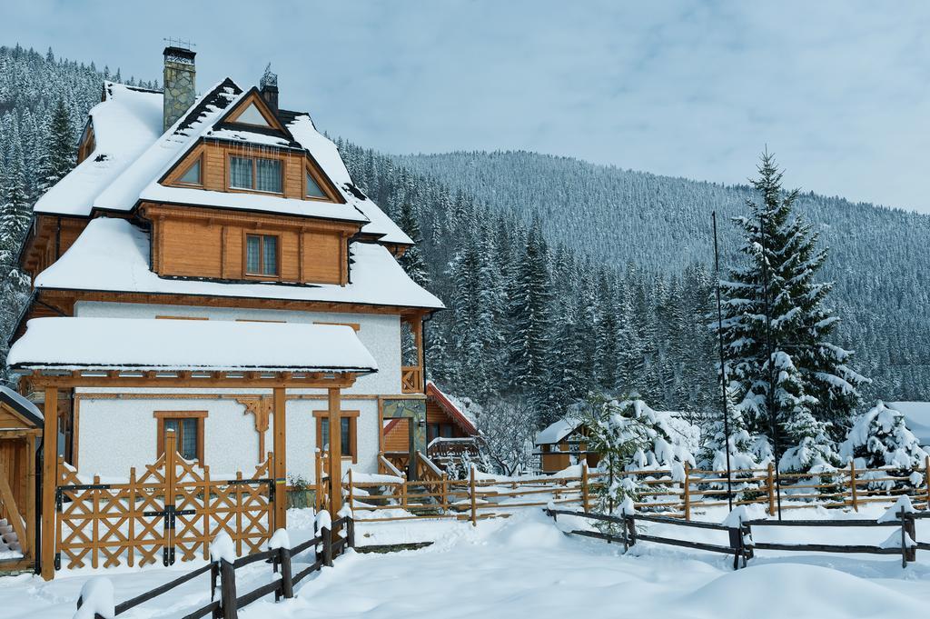Отель Татарив DeLuxe Экстерьер фото